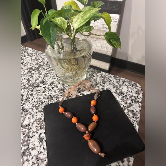 Tagua necklace - Picture 2 of 2